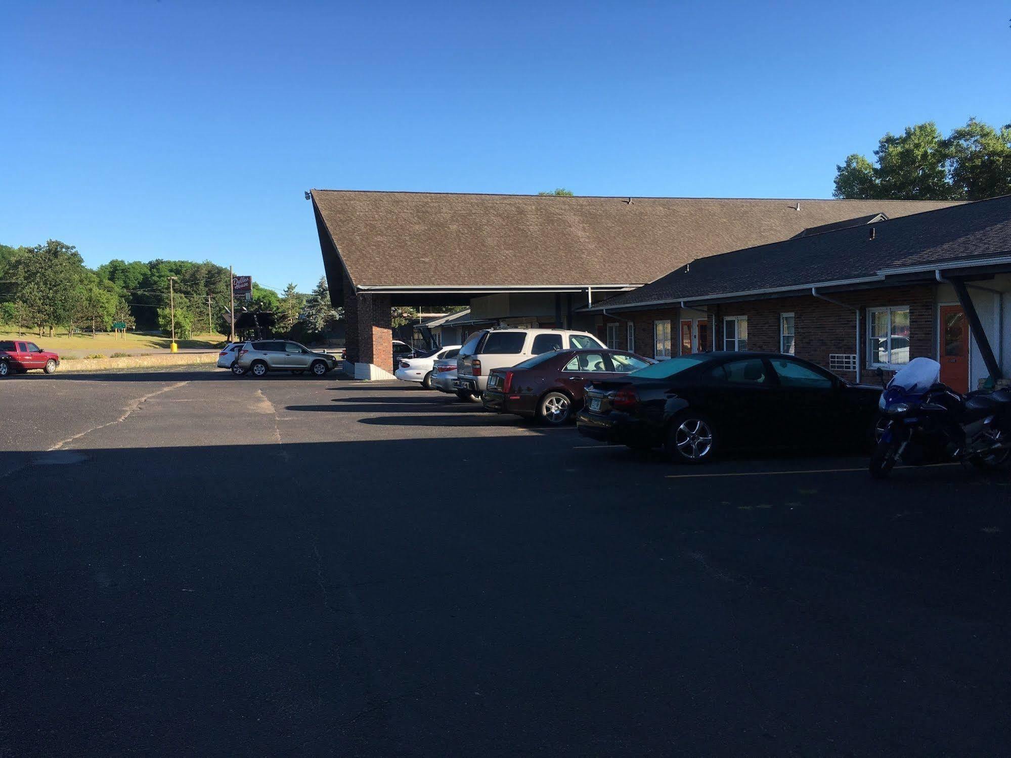 Amerivu Inn & Suites - St Croix Falls Saint Croix Falls Exterior photo